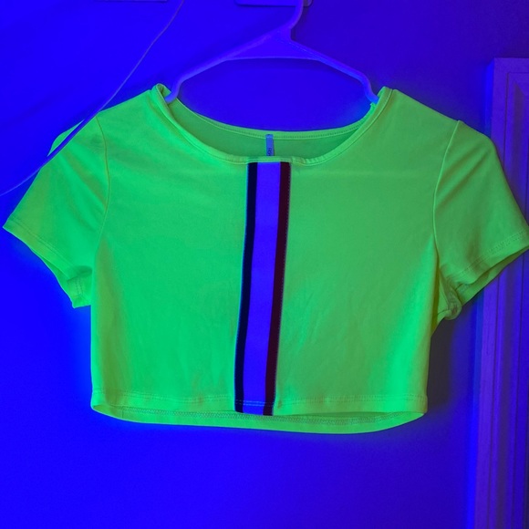 Fashion Nova neon cover up🏷 - Picture 2 of 3